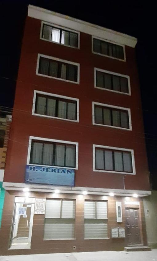 Hostal Jerian ウユニ エクステリア 写真