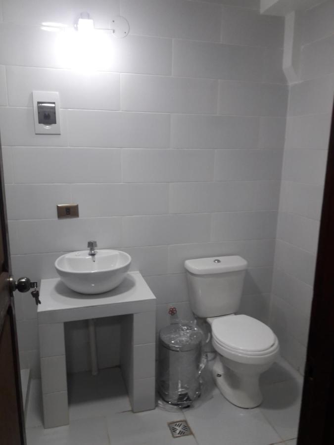 Hostal Jerian ウユニ エクステリア 写真